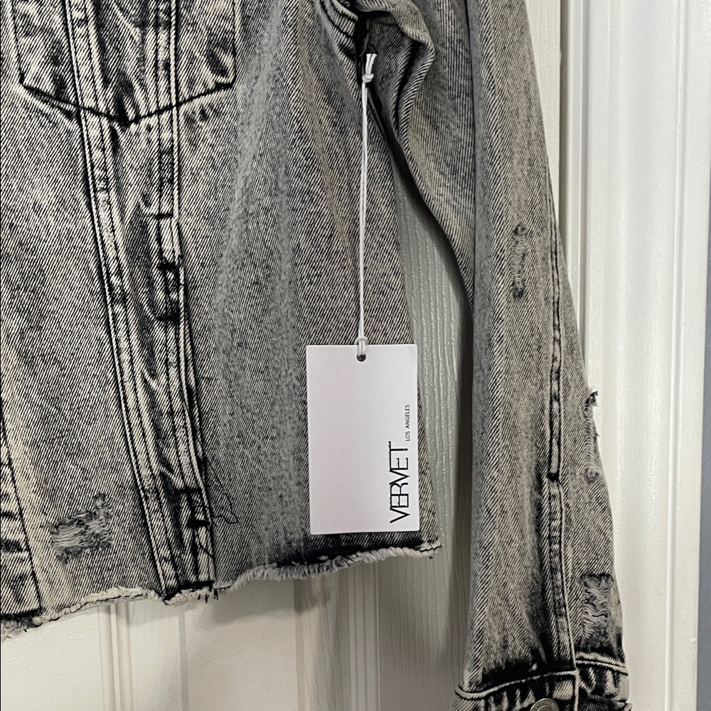 Vervet NWT Classic Washed Black Denim Jacket - Size Large - Picture 6 of 10